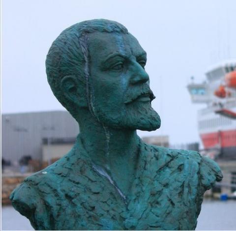 Het beeld van Willem Barentsz op Vardö 